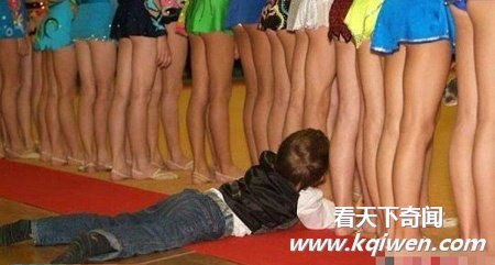 二B啊！多脑残的父母