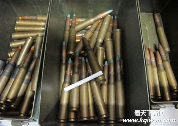 实拍让世界震惊的美国枪械超市 轻重武器俱全(组图52P)